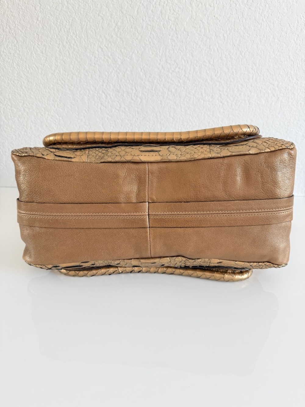 Chloe Gold Python paraty Handbag - Picture 10 of 15
